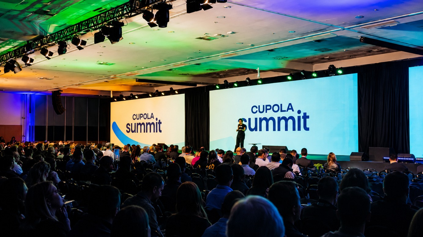 CUPOLA Summit 2026: restam dias e menos de 100 ingressos para o maior evento de gestão imobiliária do Brasil.